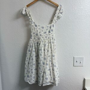 EN SAISON Floral Stitch Ruffle Sleeve Mini Dress Size L
